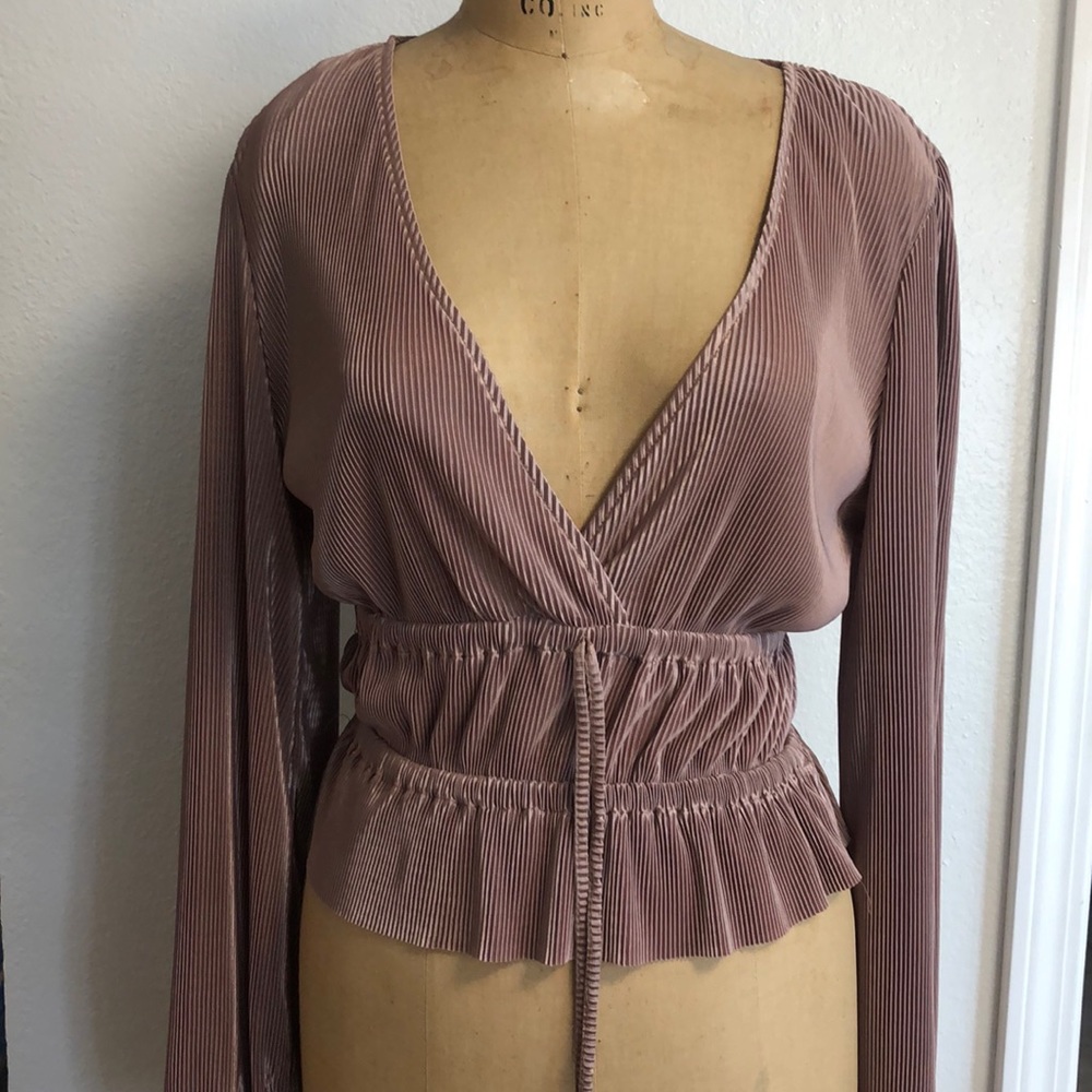 Never worn blush zara top